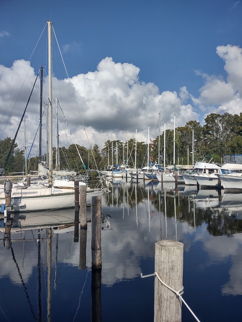 Lamb's Marina - Marina in 152 U.S. Hwy 158 W