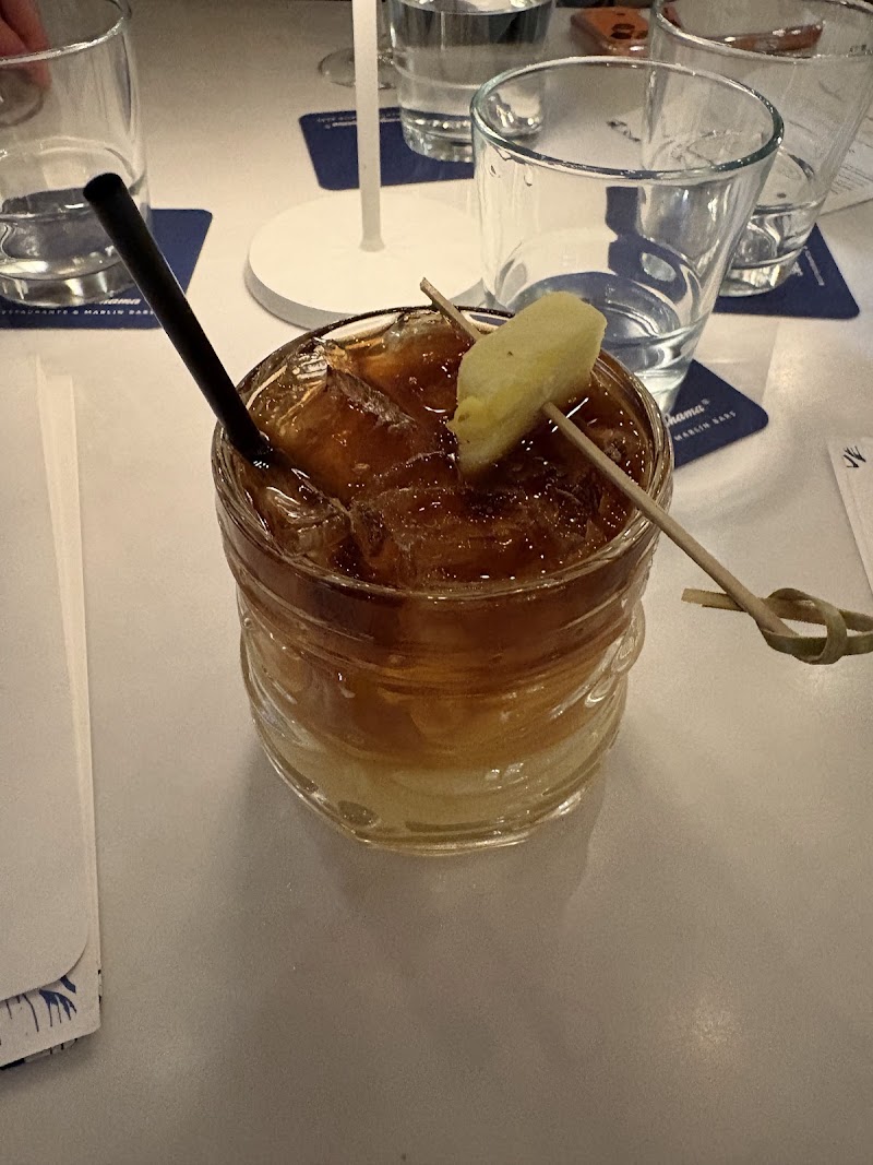 Tommy Bahama Restaurant & Bar photo