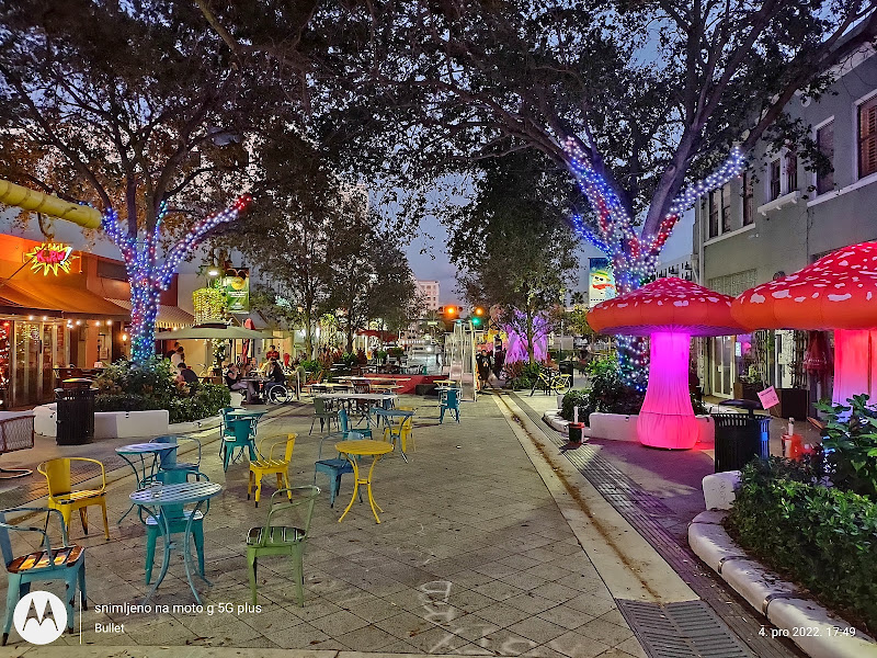 Clematis Splash Park