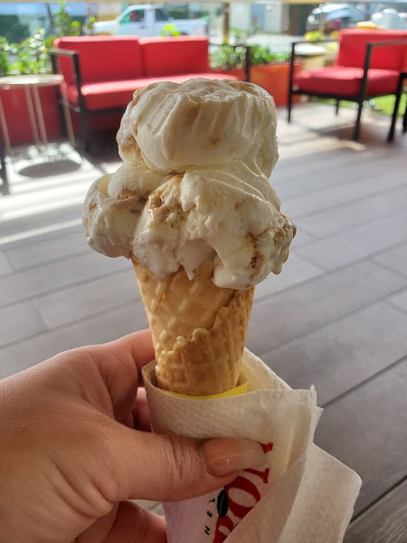 Helados Bon - Ice cream shop in Av. Luis Ginebra