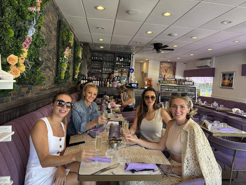 LAVENDER Cafe & Bistro - Cafe in Naples