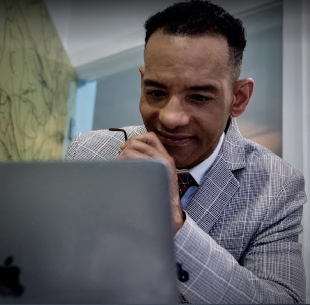 Dr. Misael Gonzalez MDPA