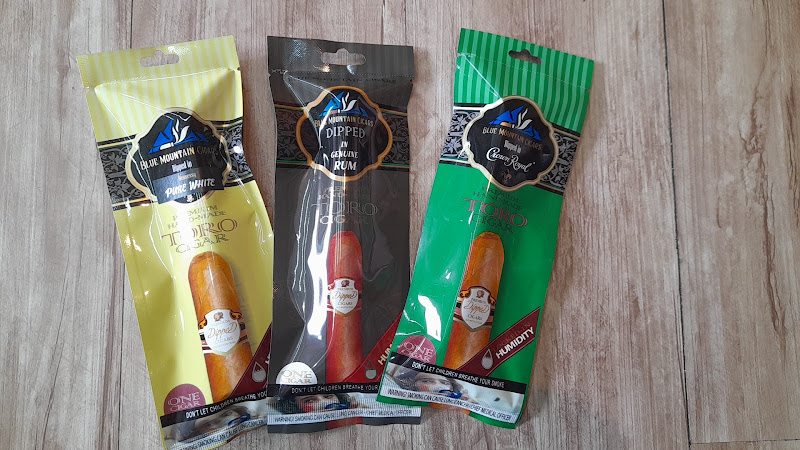 Cigars & vapes