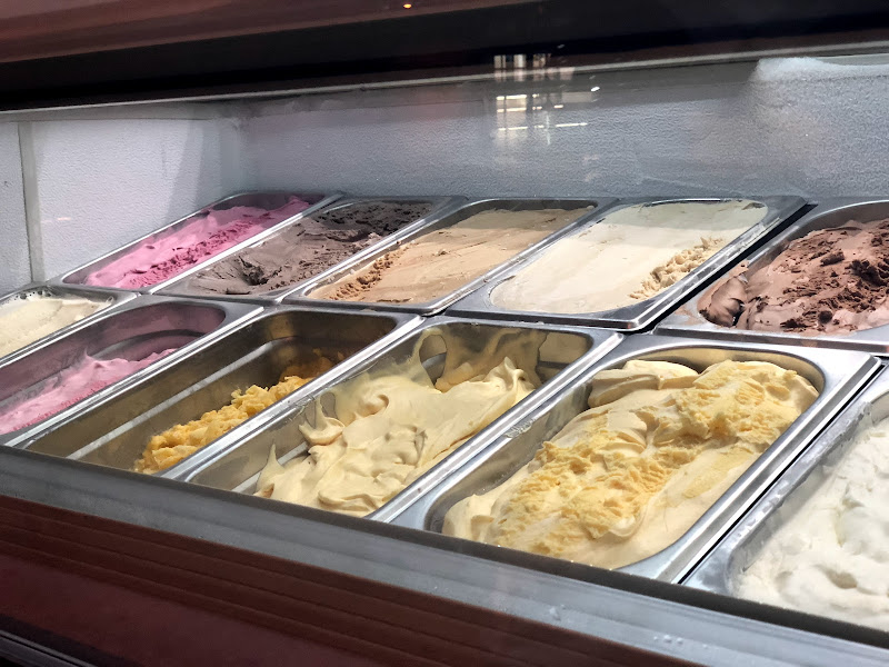Manolis Ice Cream, Pops, Sorbet & More