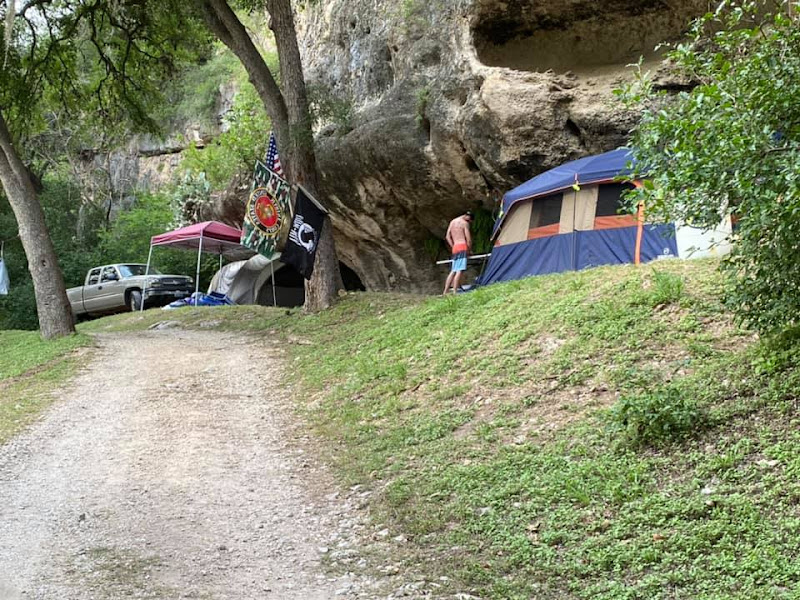 KL Ranch Cliffside - Campground in New Braunfels