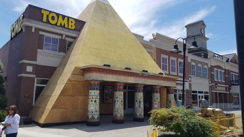 The Shops at the Square