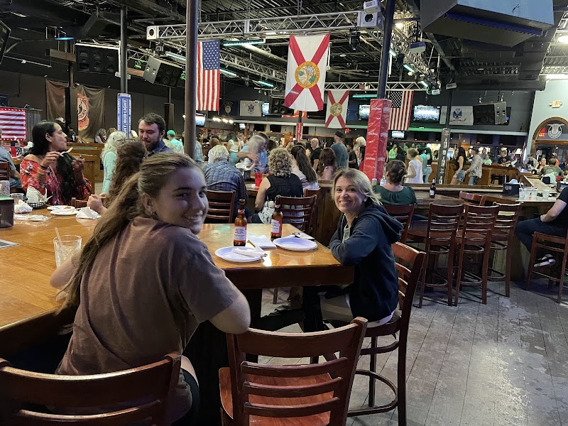 Renegades Country Bar & Grill