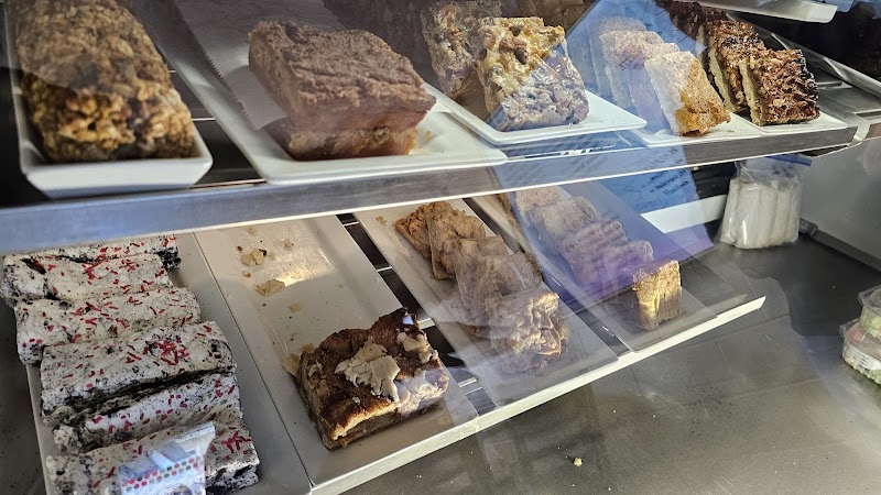 Muffin Top Bakery - Bakery in South Haven