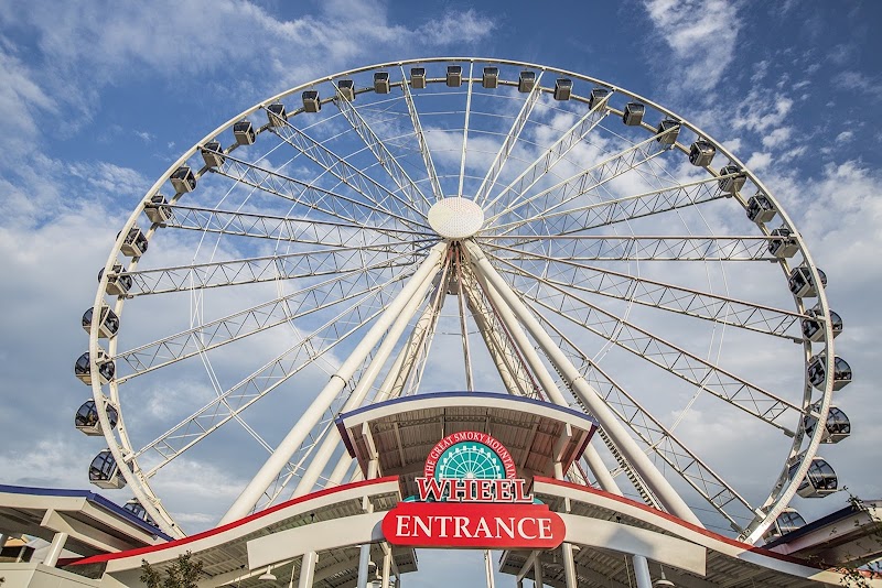The Great Smoky Mountain Wheel - Tourist attraction in Pigeon Forge