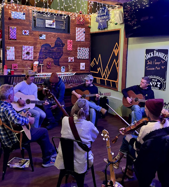 Uncle's Bar & Social Club - Bar in Pagosa Springs