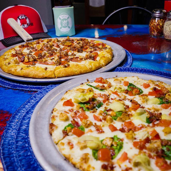 EC's Bar & Grill - Restaurant in Osage Beach