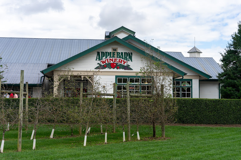 Apple Barn Winery - Winery in Sevierville