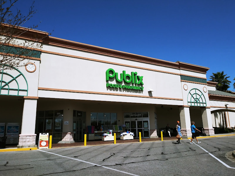 Shoppes at Paradise Pointe