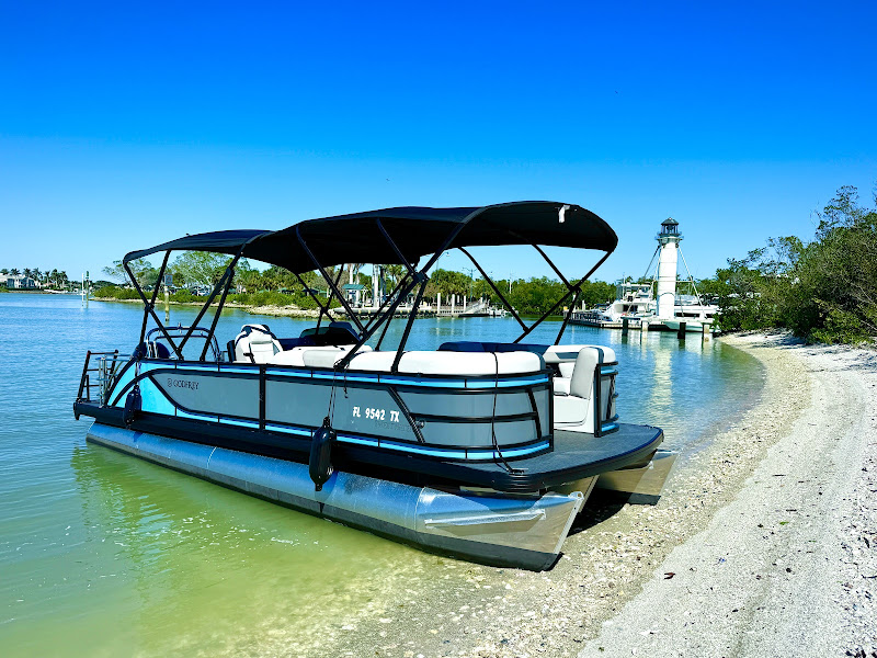 Salty Sailor Naples Boat Rental - Boat rental service in Naples