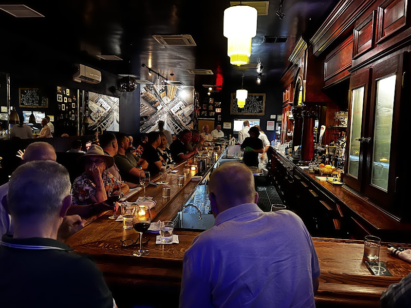 Paul Bar/Food - Bar in Palm Springs