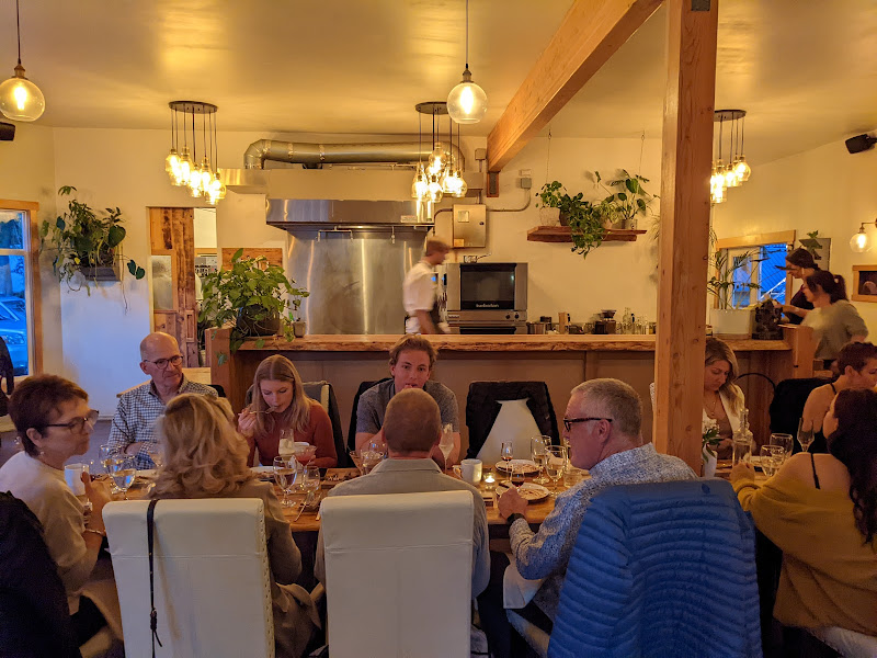 Mana Restaurant
