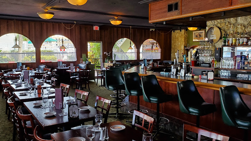 Gregory's Steak & Seafood Grille & Upstairs Comedy Club - Steak house in Cocoa Beach