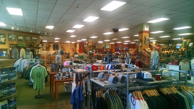 Sportsman & Ski Haus - Outdoor sports store in Whitefish
