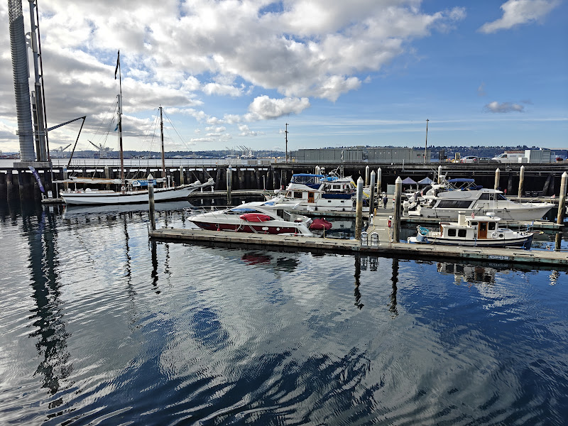 Bell Harbor Marina