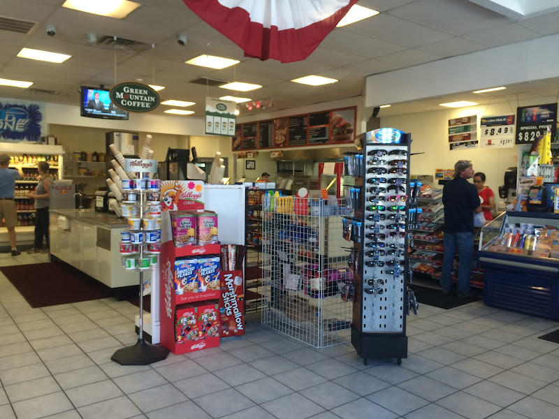Nice N Easy Grocery Shoppe - Convenience store in Lake George