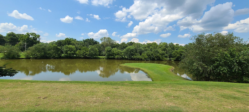 Cross Creek Golf Club