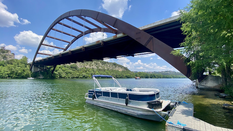 BOATX - Austin Boat Rentals