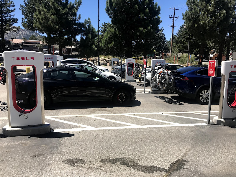 Tesla Supercharger - Electric vehicle charging station in Mammoth Lakes