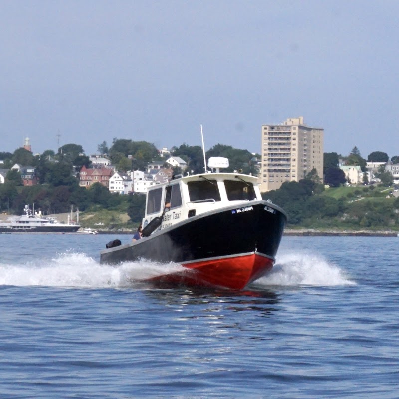 Fogg's Water Taxi and Charters - Tour operator in Portland
