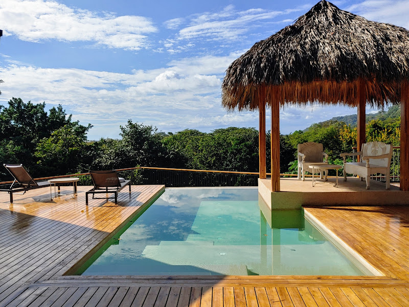 Stay Hosting - Vacation home rental agency in Puntarenas Province