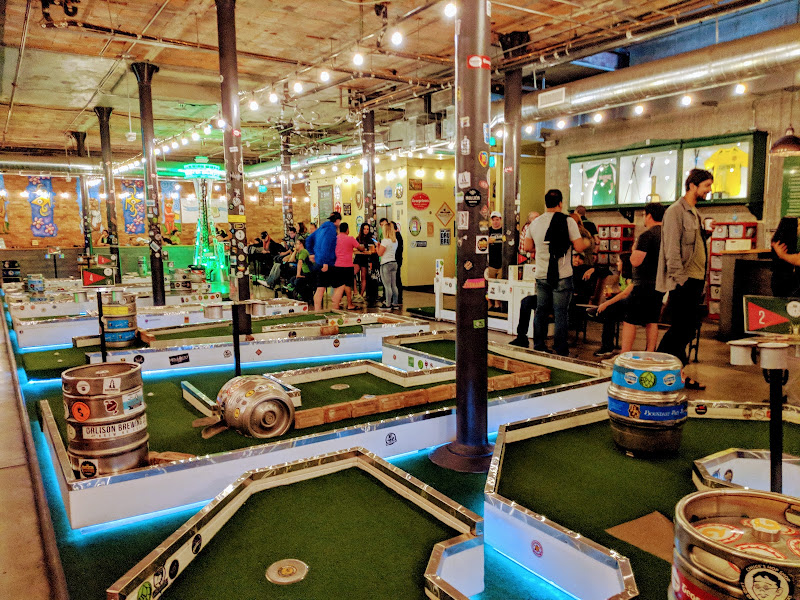 Flatstick Pub - Pioneer Square - Miniature golf course in Seattle