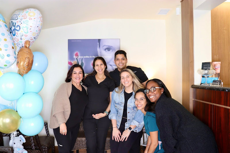 Fort Lauderdale Dental Studio: cosmetic and implant dentistry - Cosmetic dentist in Fort Lauderdale