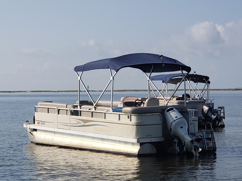Navarre Beach Pontoon Rentals - Boat rental service in Navarre