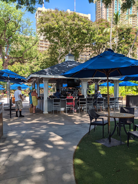 Hale Koa Barefoot Bar