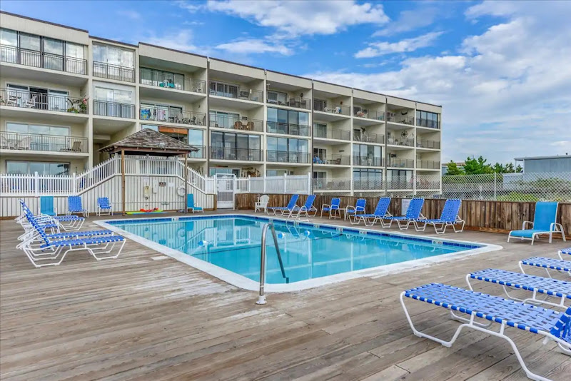 Leslie Smith, Realtor - Real estate agent in Ocean City