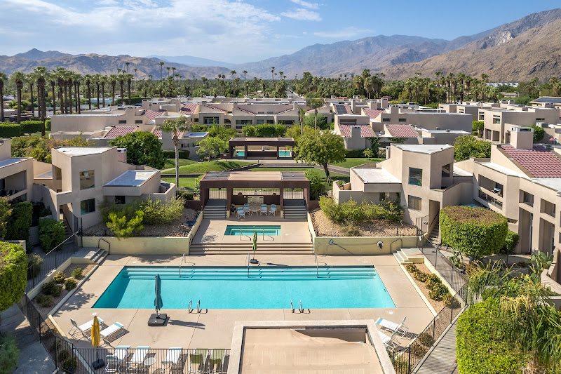 Robert LaDuke, Palm Springs Realtor - Real estate agent in Palm Springs