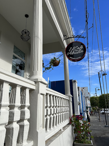 El Café de la Abuela (Specialty Coffee) - Coffee shop in C. José del Carmen Ariza