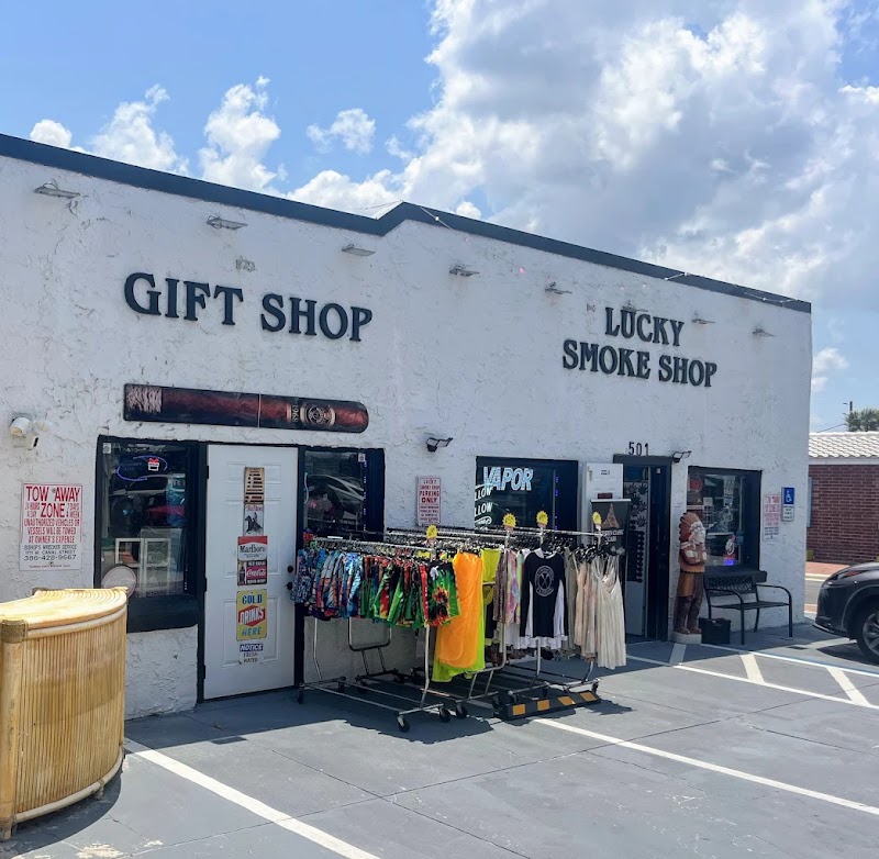 Lucky Smoke - Smoke shop in New Smyrna Beach