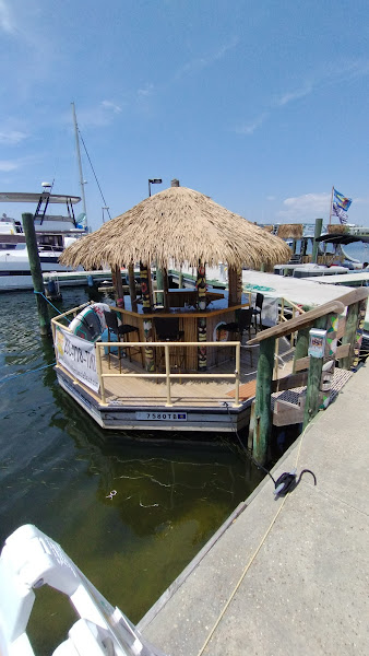 Cruisin' Tikis Pensacola Beach - Boat tour agency in Pensacola Beach