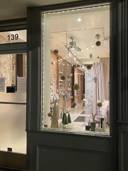 Salon Matheson