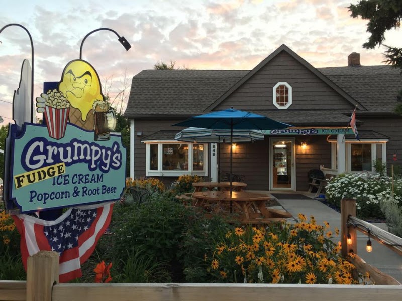 Grumpy's Ice Cream and Popcorn - Ice cream shop in Egg Harbor
