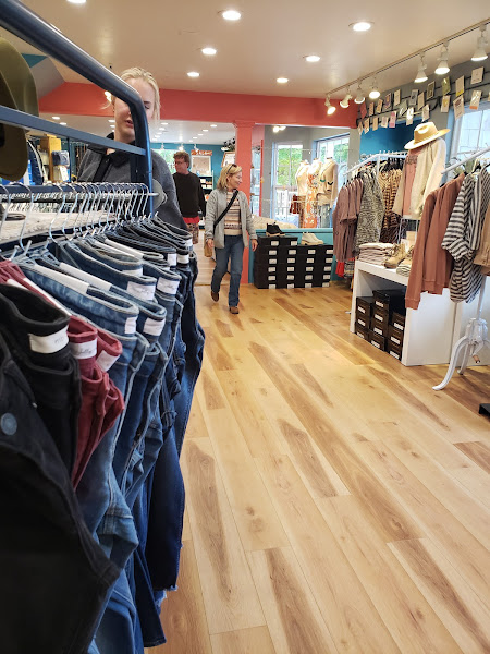 Spot - Clothing store in Egg Harbor
