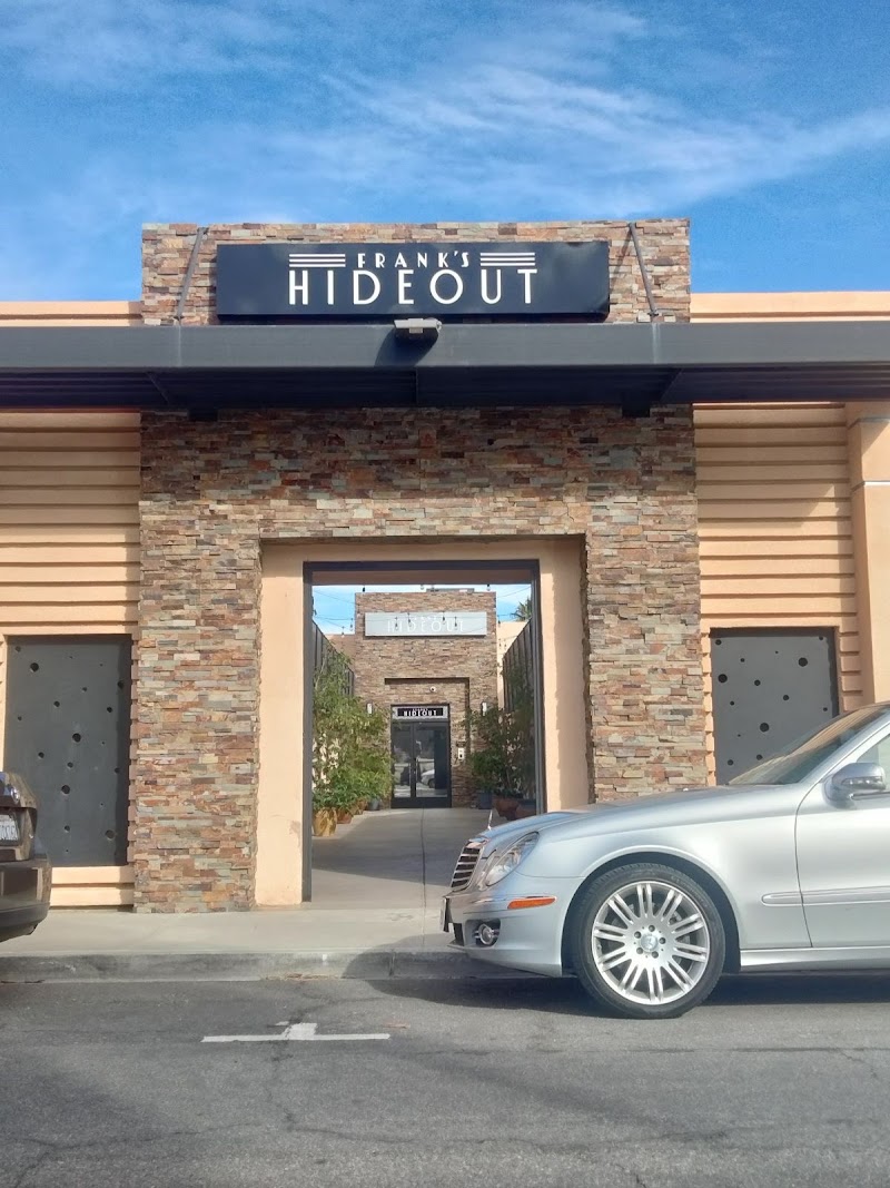 Frank's Hideout - Cocktail bar in Palm Desert