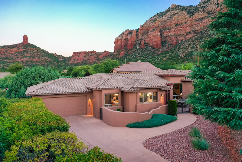 Angelo Davis REALTOR® RE/MAX Sedona