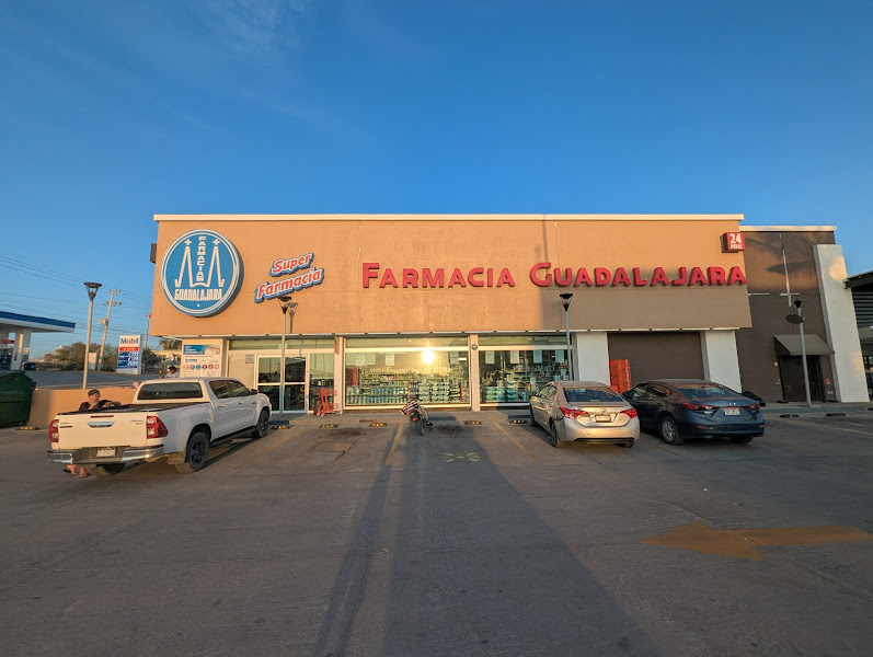 Farmacia Guadalajara - Pharmacy in 23473 Cabo San Lucas