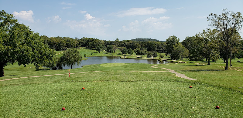 Lake Valley Golf Club