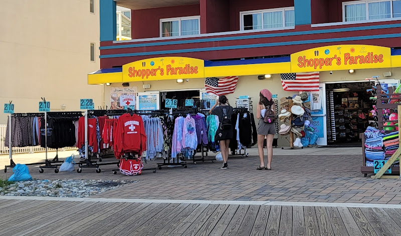 Shopper's Paradise - Souvenir store in Ocean City