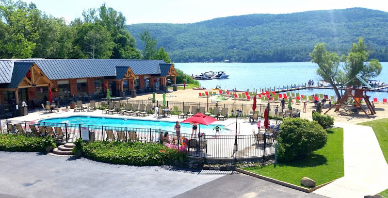 Scotty's Lakeside Resort - Hotel in Lake George