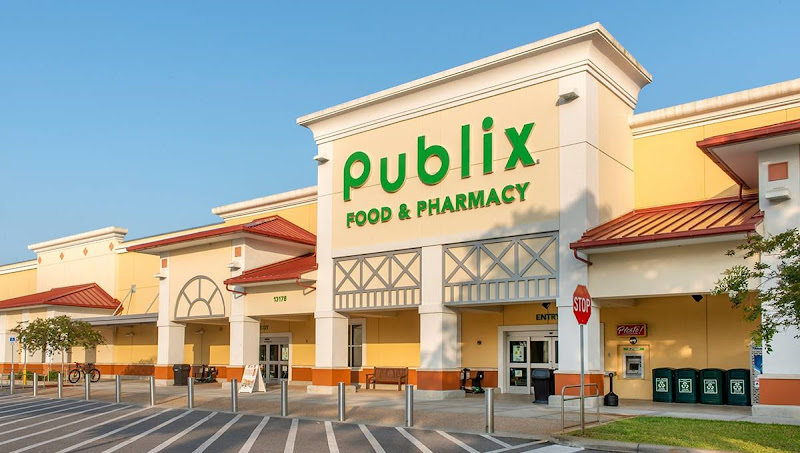 Village Center - Shopping mall in N Dale Mabry Hwy