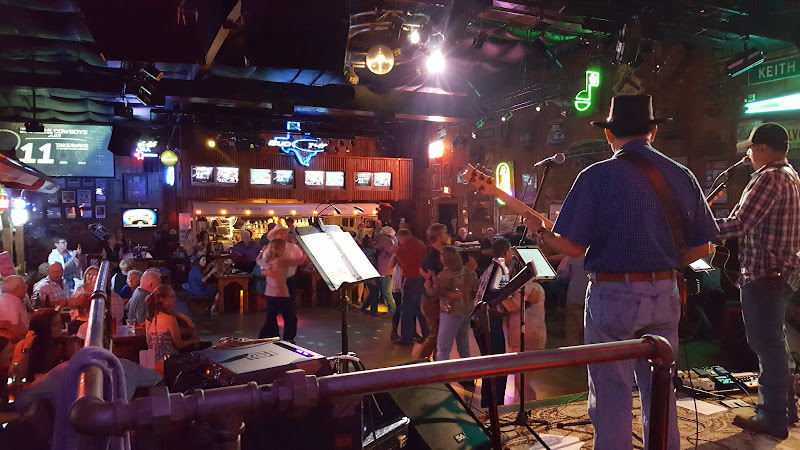 The Watering Hole Saloon - Live music venue in New Braunfels