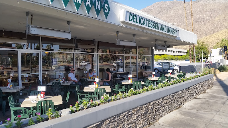 Sherman's Deli & Bakery - Restaurant in Palm Springs